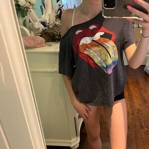 Off the shoulder tee shirt